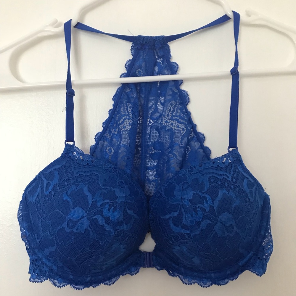 Brand new pink bra
